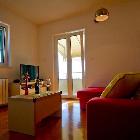 Apartman Roko Apartamento Šibenik Exterior foto